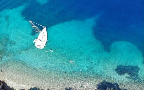 Giannis-800x500-DJI_0213(1)